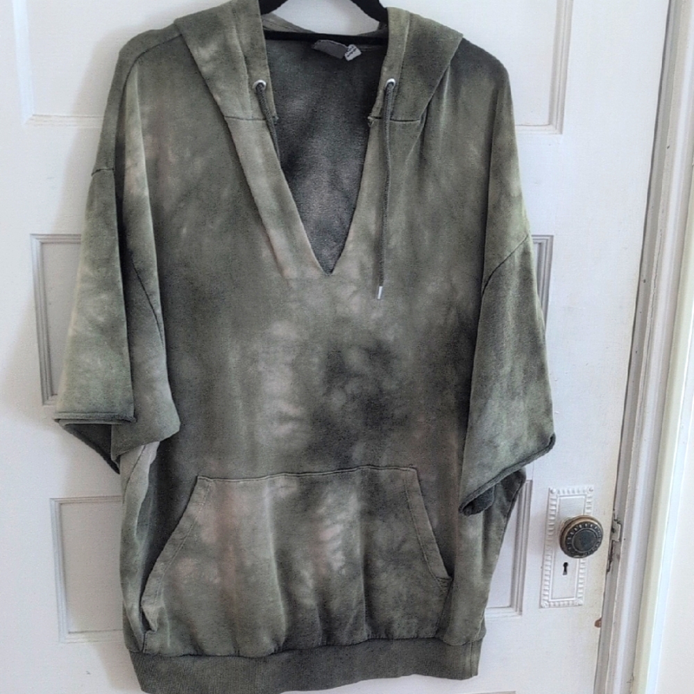 Men's Tie Dye Green Hooded Sweater